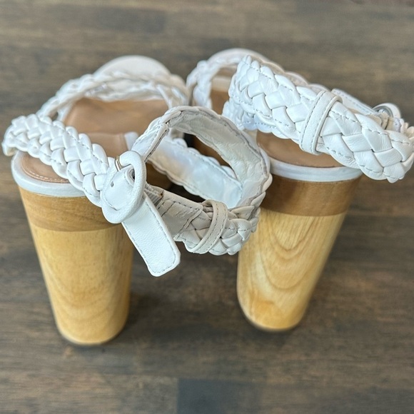 Veronica Beard Gael Platform Sandal - Picture 4 of 4